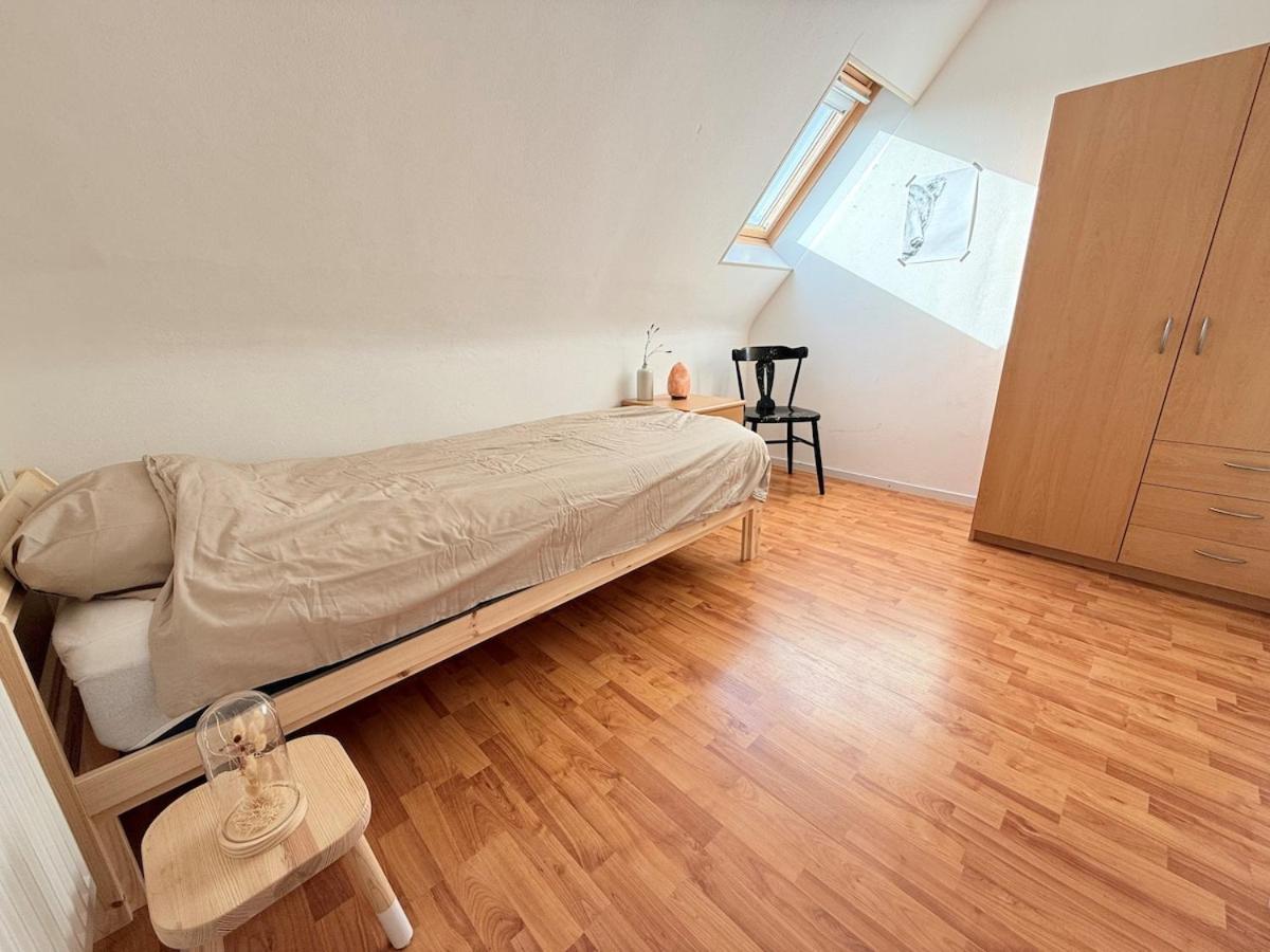 Villa Family Home With Sauna, 12P *